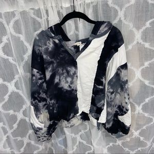 Tie dye cropped hoodie